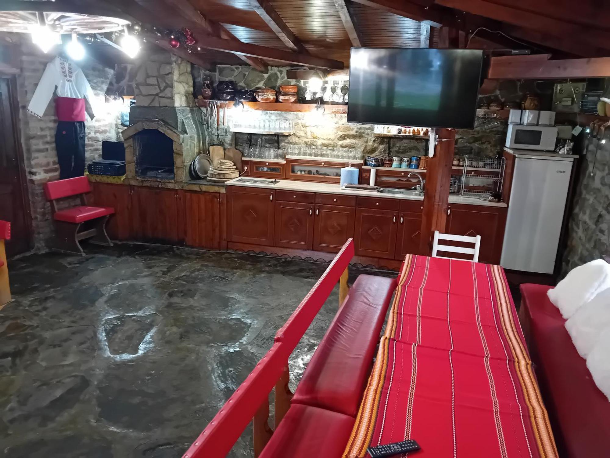 Къща За Гости "Там Край Реката " Slivek Exterior photo